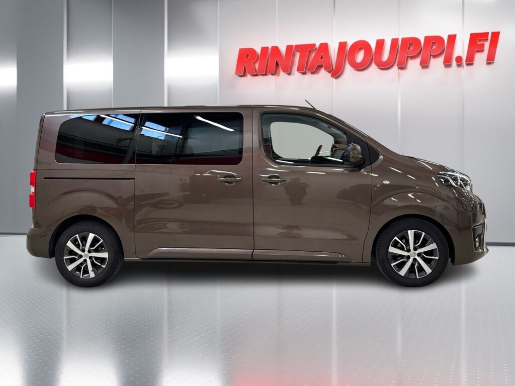 Toyota Proace Verso 2017 Ruskea (beige)