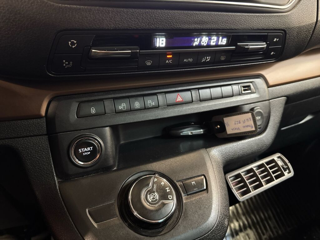 Toyota Proace Verso 2017 Ruskea (beige)