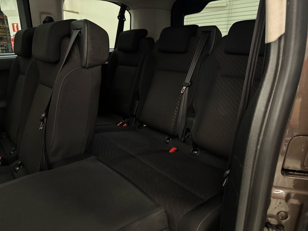 Toyota Proace Verso 2017 Ruskea (beige)