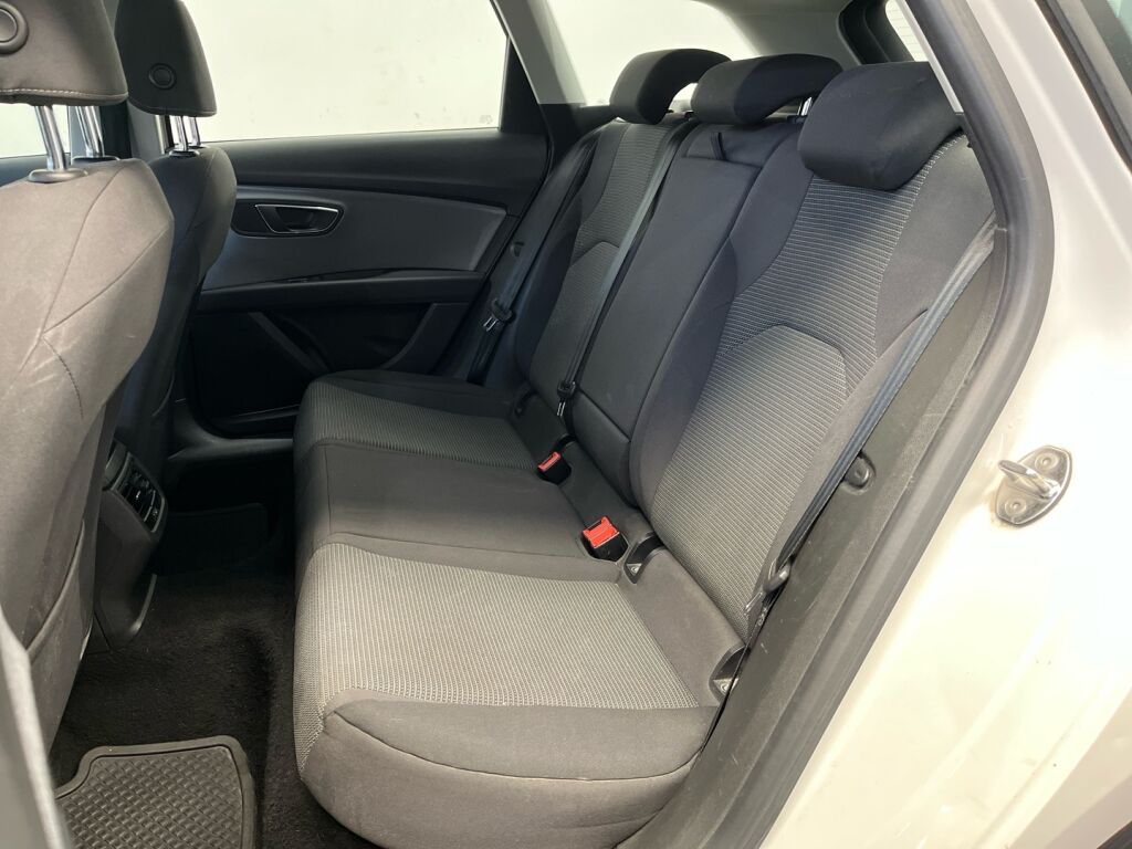 Seat Leon ST 2017 Valkoinen