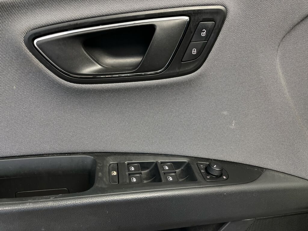 Seat Leon ST 2017 Valkoinen