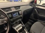 Skoda Octavia 2017 Punainen