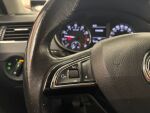 Skoda Octavia 2017 Punainen
