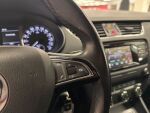 Skoda Octavia 2017 Punainen