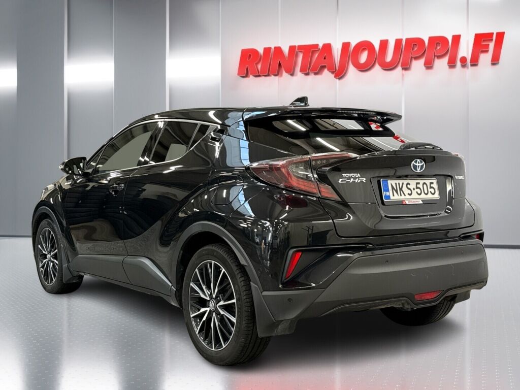 Toyota C-HR 2017 Musta