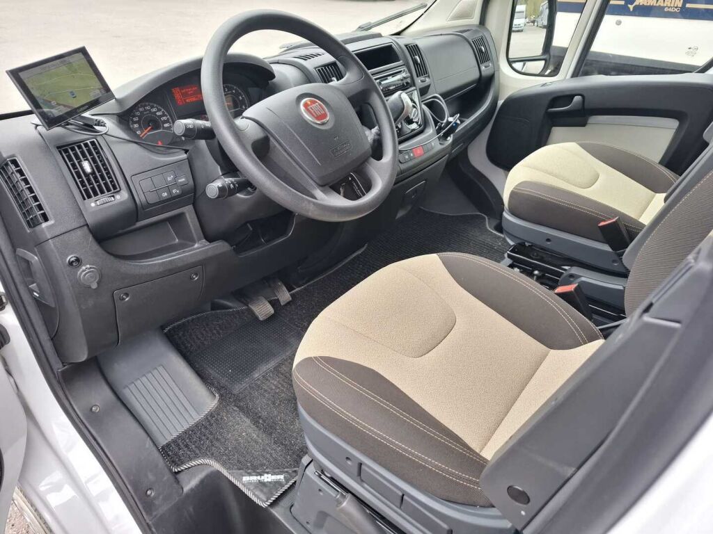 Pössl Roadcar VAN R 640 2017 9