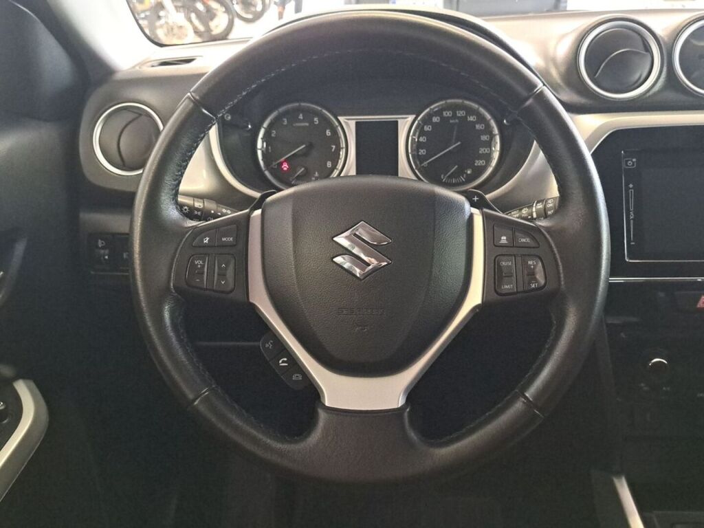 Suzuki Vitara 2017 Sininen