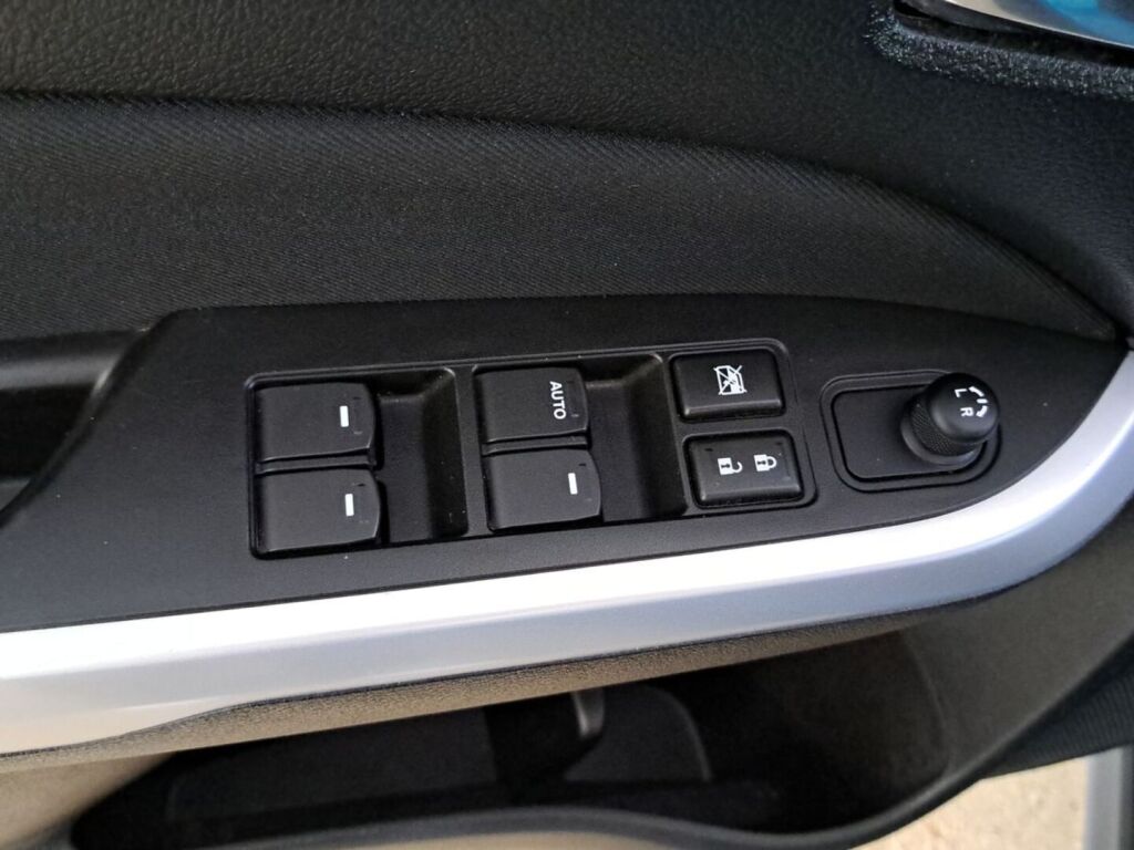 Suzuki Vitara 2017 Sininen
