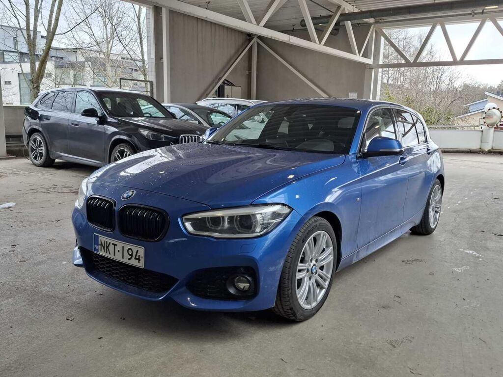 BMW 118 2017 Sininen