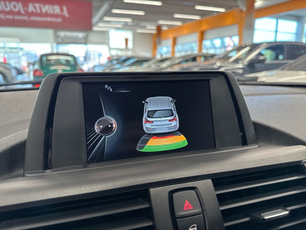 BMW 118 2017 Sininen