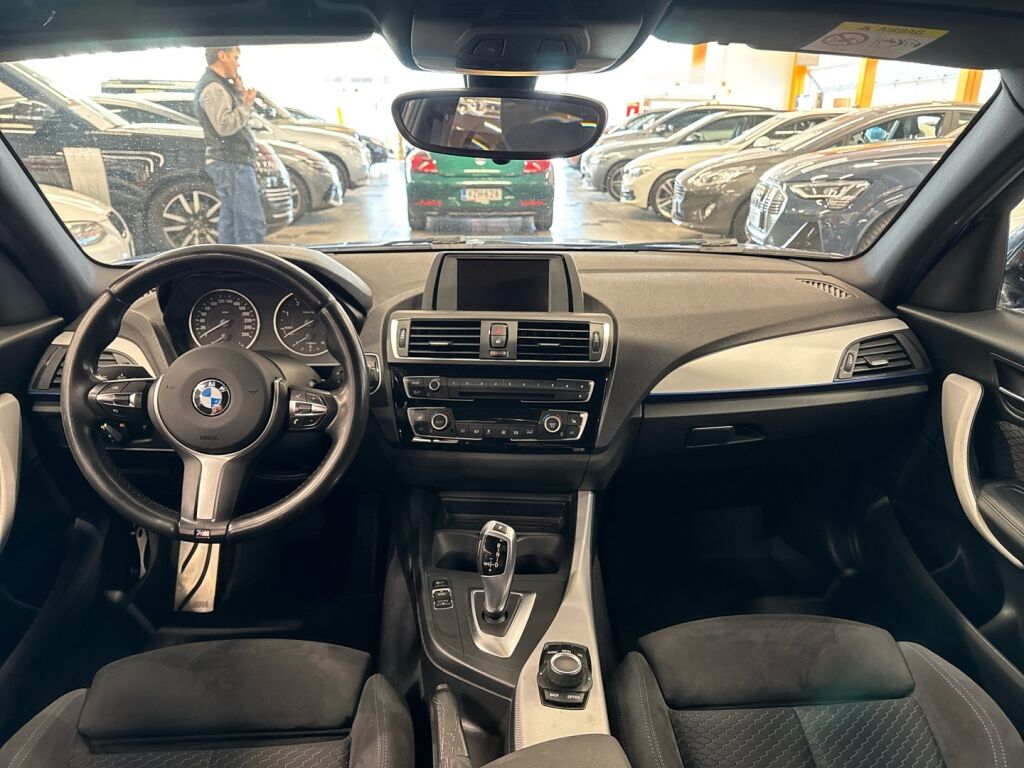 BMW 118 2017 Sininen