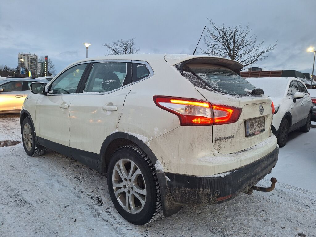 Nissan Qashqai 2017 Valkoinen
