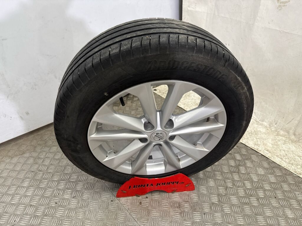 Nissan Qashqai 2017 Valkoinen