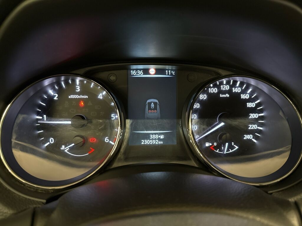 Nissan Qashqai 2017 Valkoinen