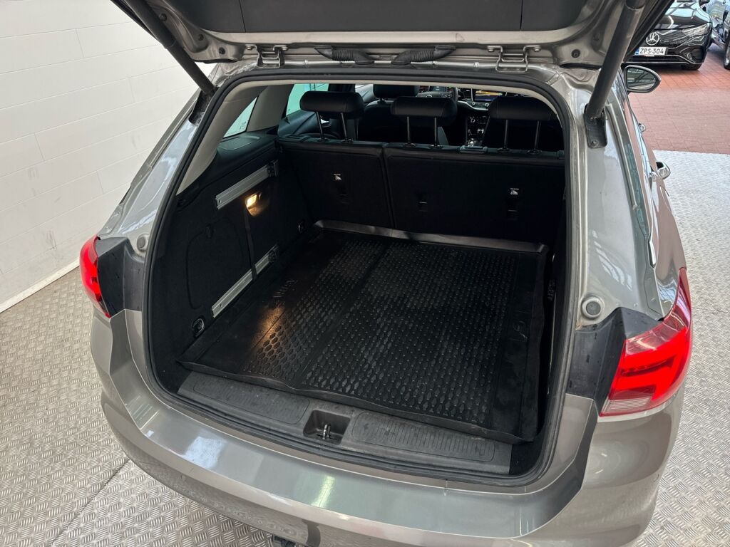 Opel Astra 2017 Ruskea (beige)