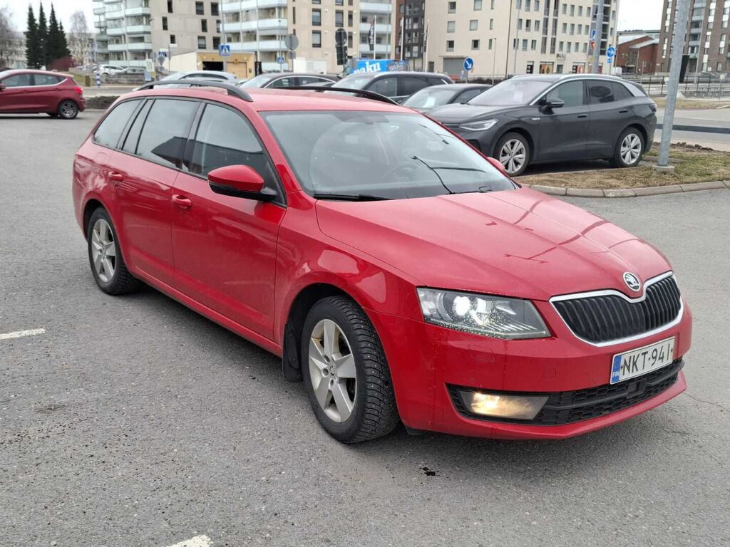 Skoda Octavia 2017 Punainen