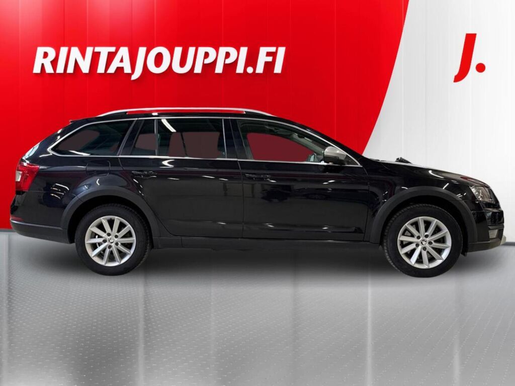 Skoda Octavia 2017 Musta
