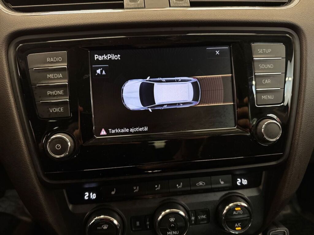 Skoda Octavia 2017 Musta