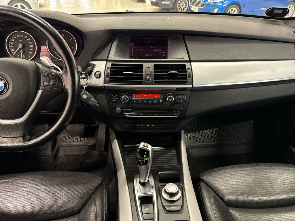 BMW X5 2007 Musta