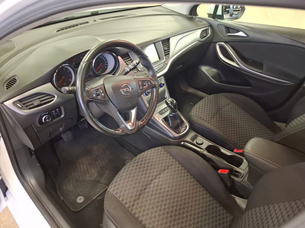 Opel Astra 2017 Valkoinen