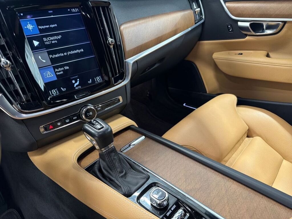 Volvo V90 2017 Sininen