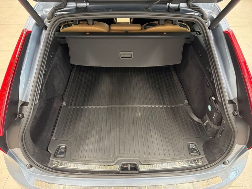 Volvo V90 2017 Sininen