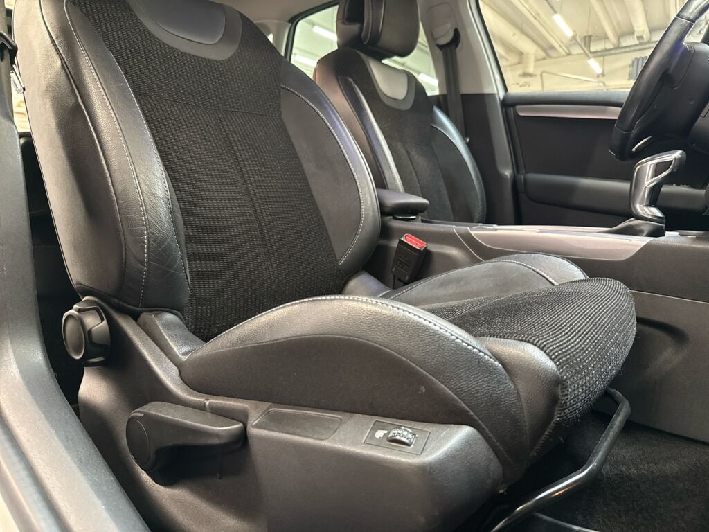 Citroen C4 2017 Valkoinen