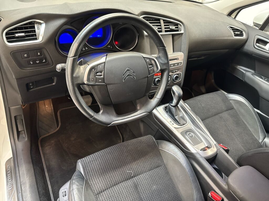 Citroen C4 2017 Valkoinen