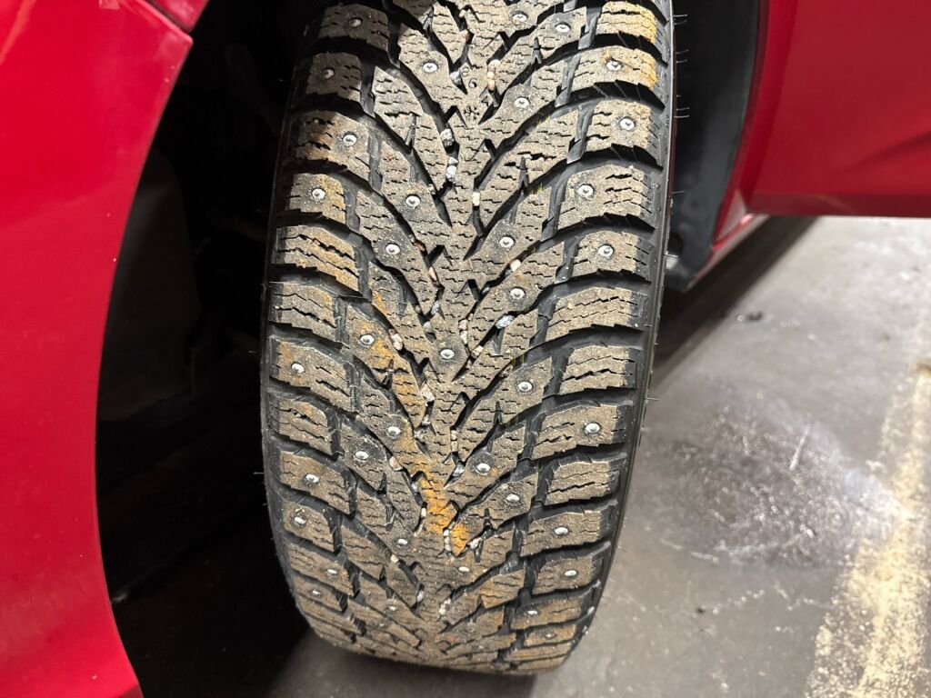 Citroen C4 2017 Punainen