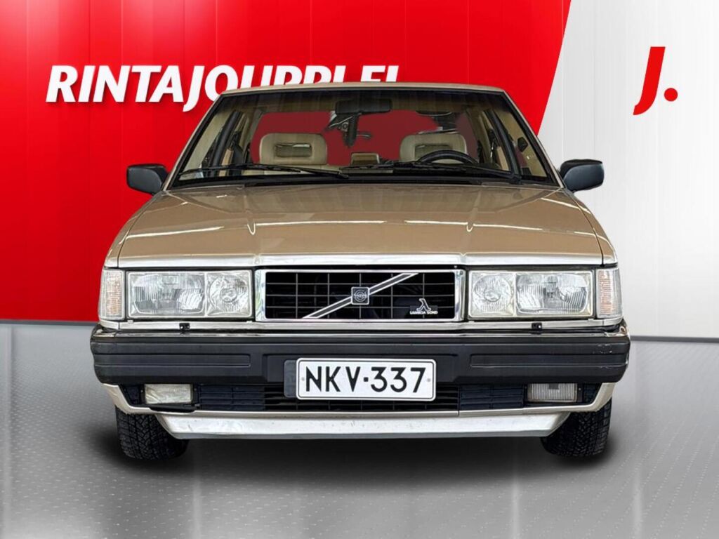 Volvo 780 1988 Ruskea (beige)