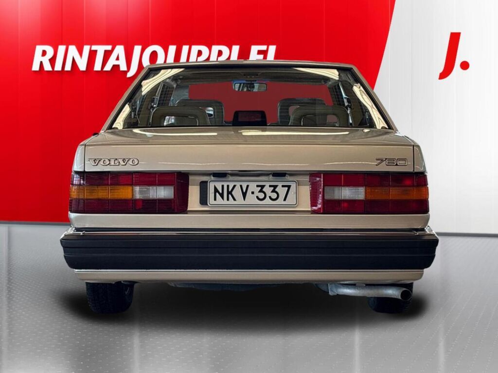 Volvo 780 1988 Ruskea (beige)