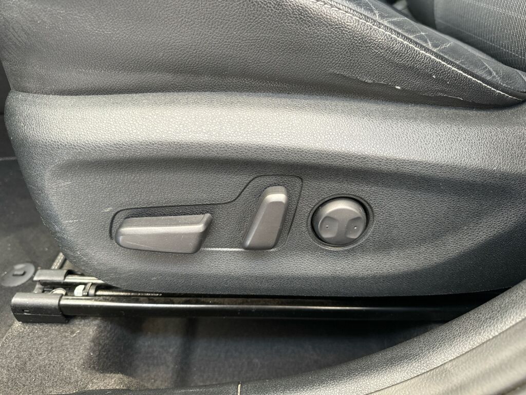 Kia Niro 2017 Sininen