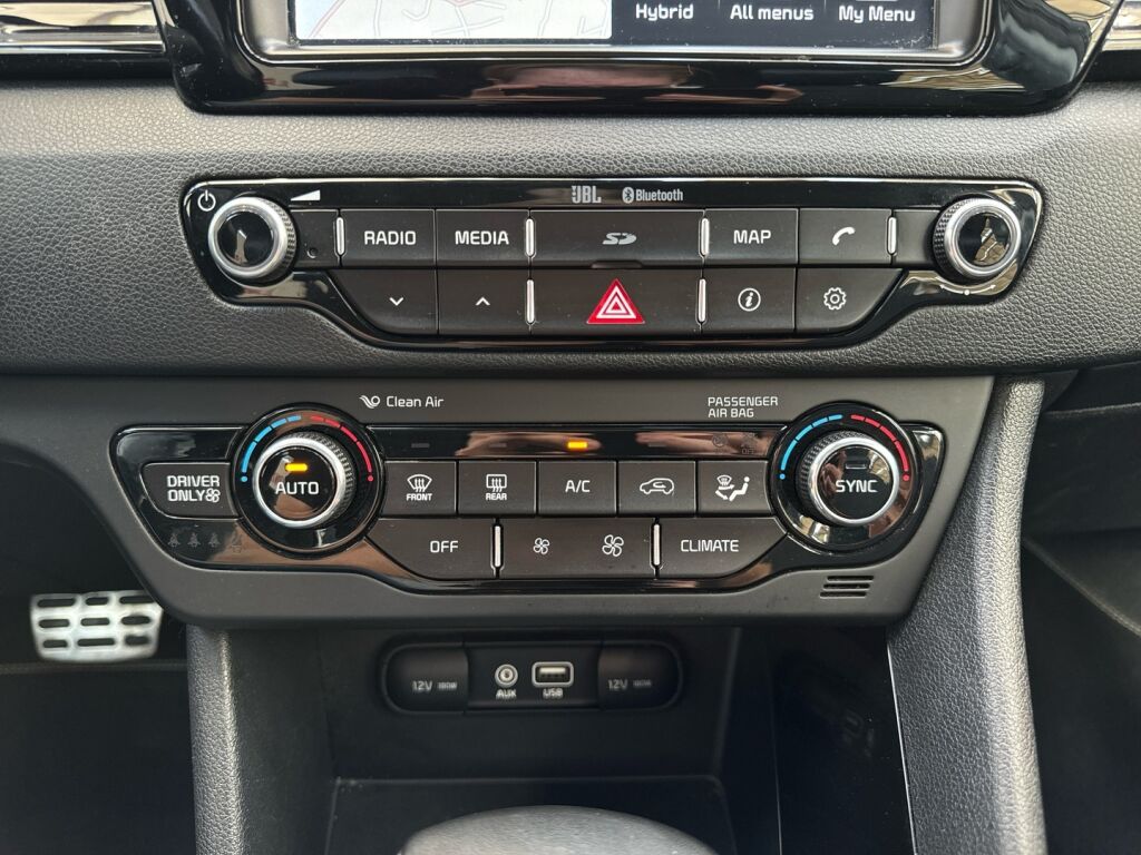 Kia Niro 2017 Sininen