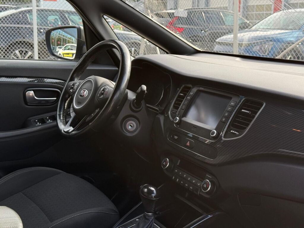 Kia Carens 2018 Harmaa