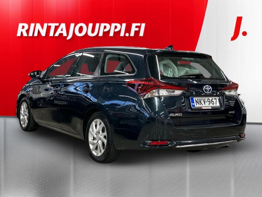 Toyota Auris 2017, photo 3/20