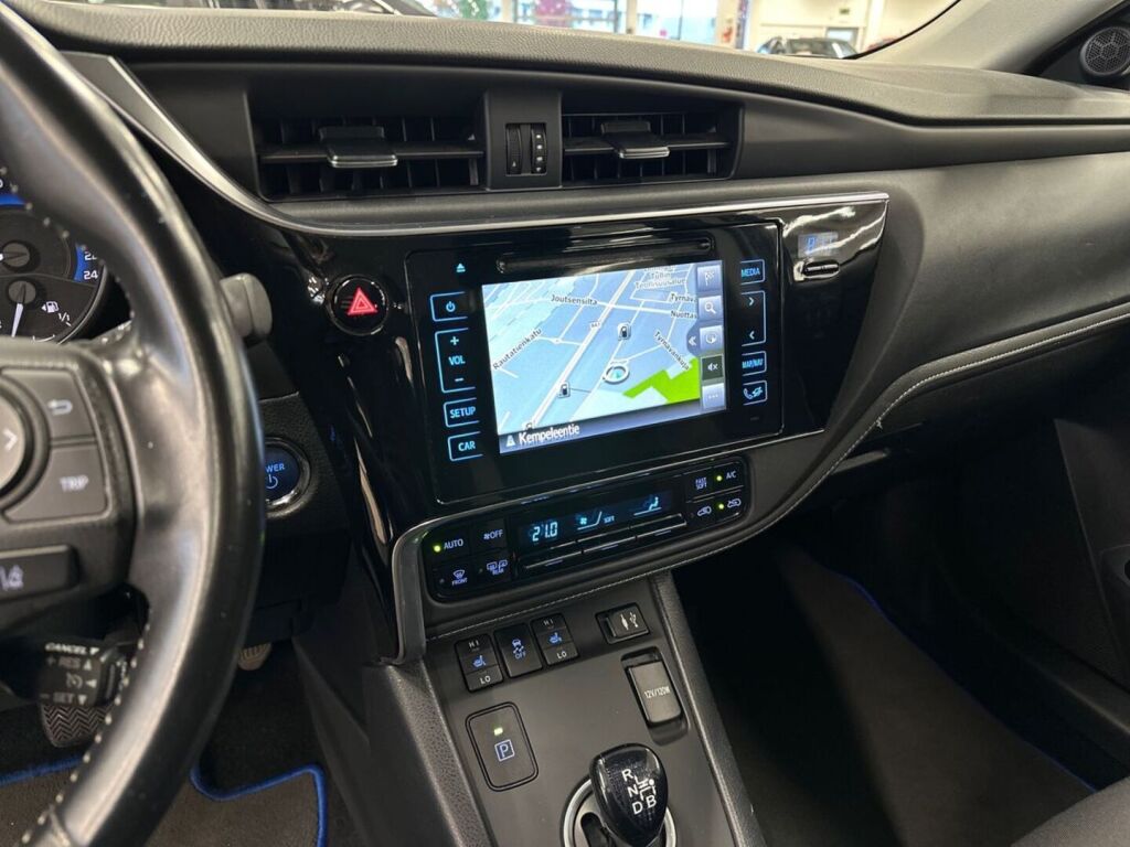 Toyota Auris 2017 Harmaa