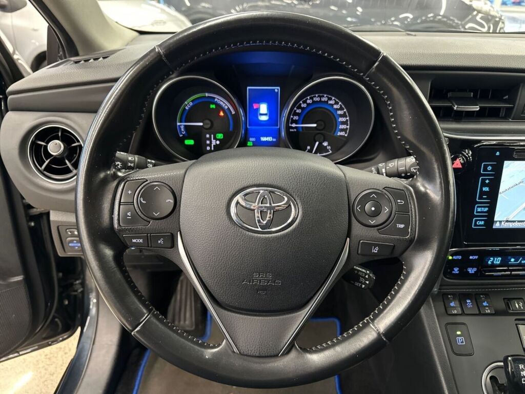 Toyota Auris 2017 Harmaa