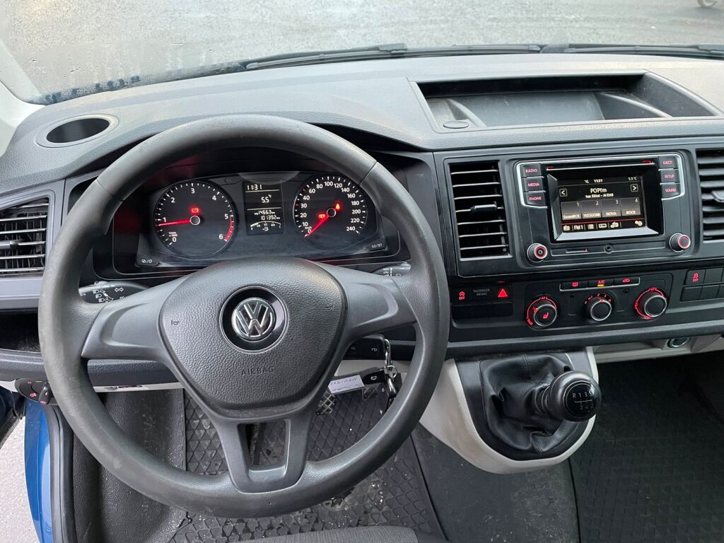 Volkswagen Transporter 2017 Sininen