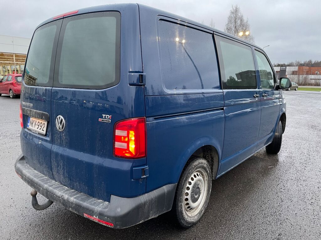Volkswagen Transporter 2017 Sininen