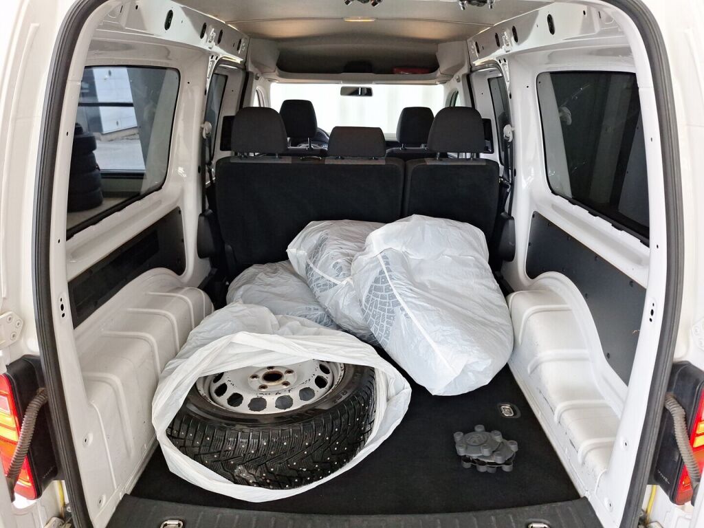 Volkswagen Caddy Maxi 2017 Valkoinen