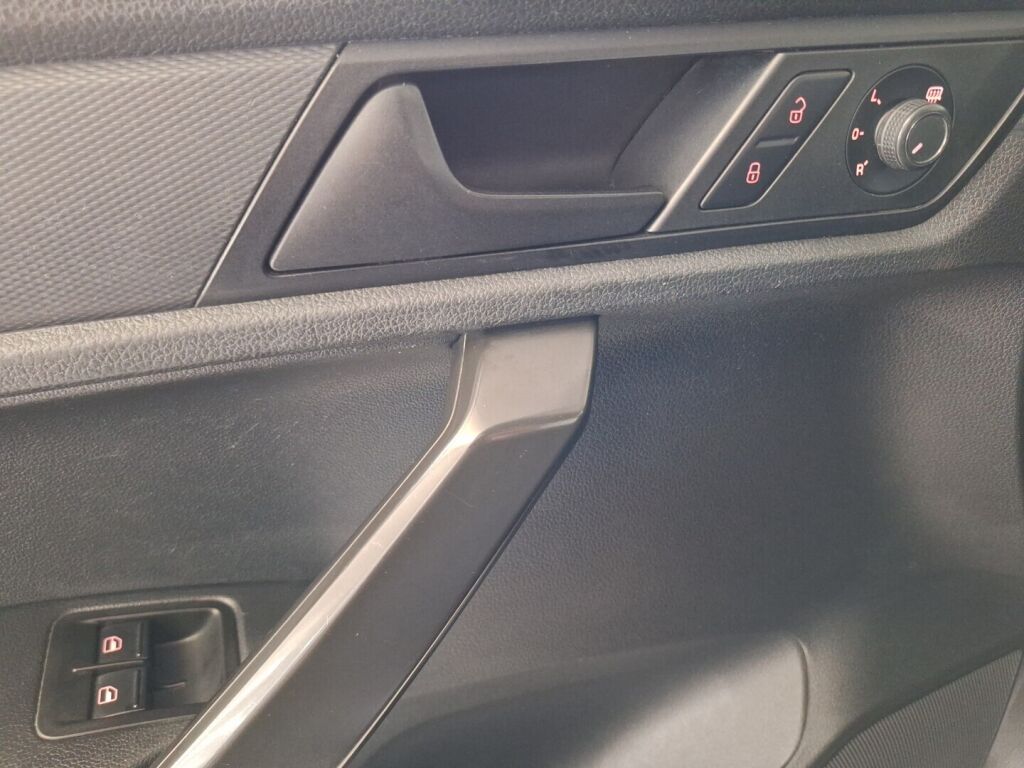 Volkswagen Caddy Maxi 2017 Valkoinen