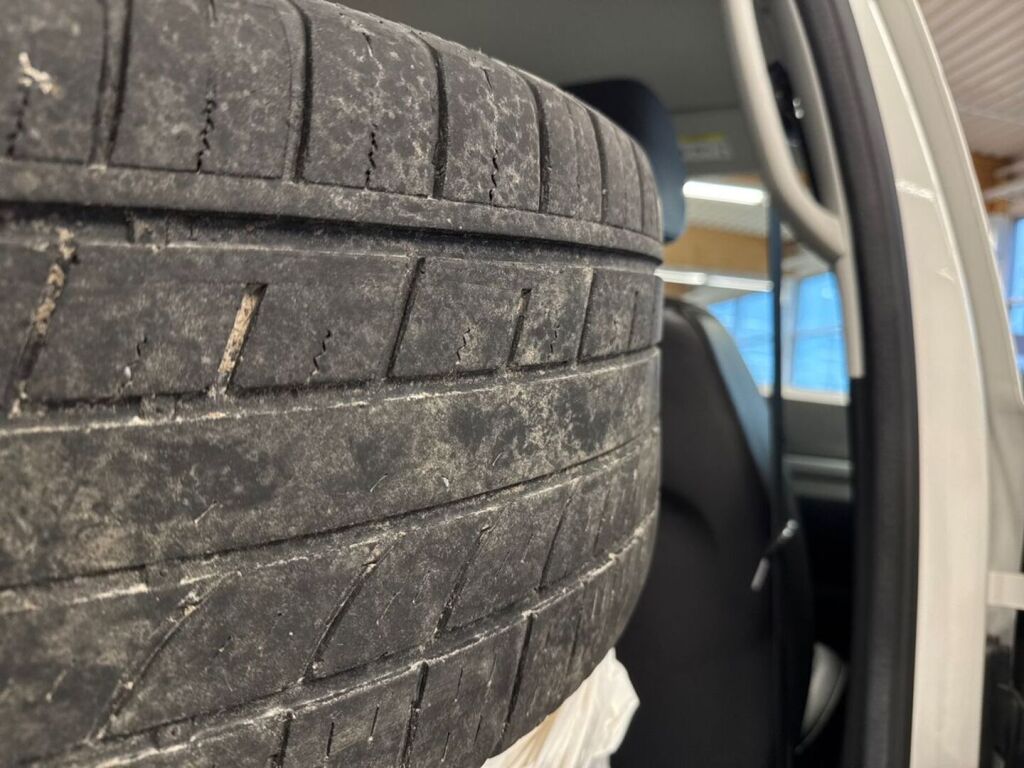 Volkswagen Amarok 2017 Valkoinen