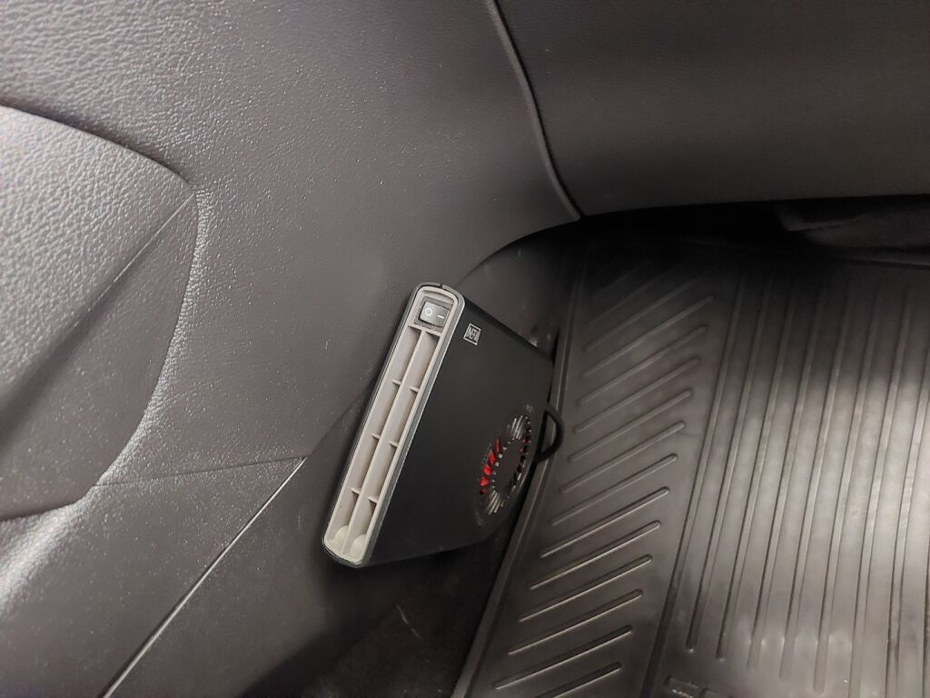 Ford Tourneo Courier 2017 Sininen