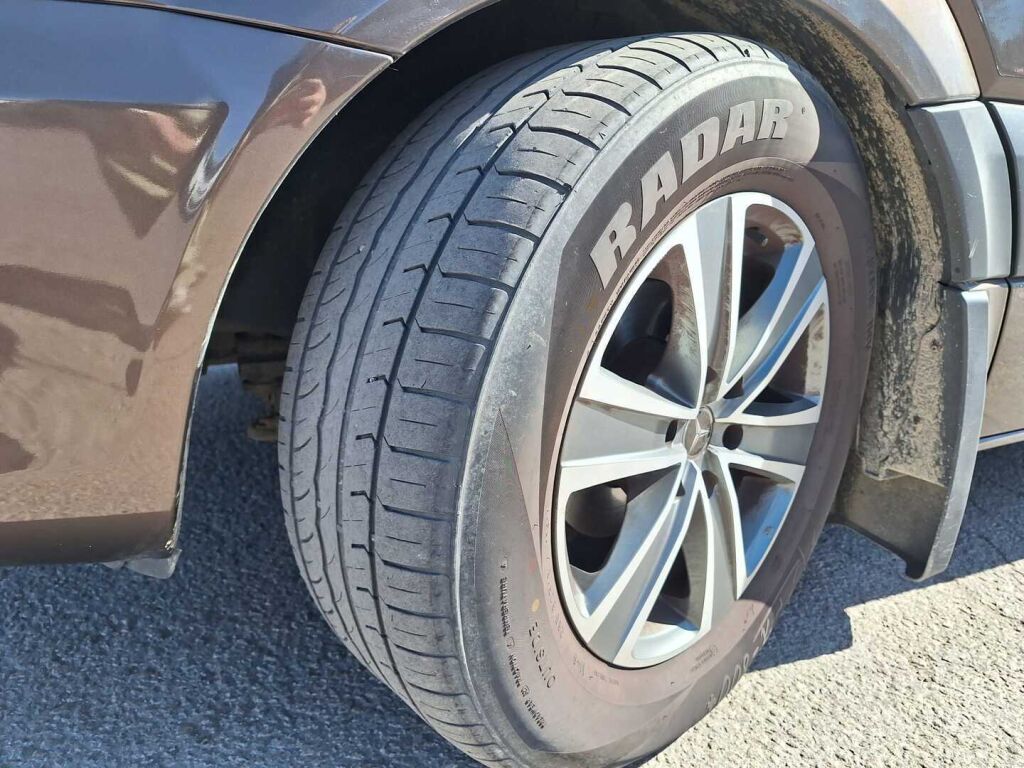 Mercedes-Benz Sprinter 2014 Ruskea (beige)