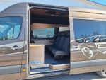 Mercedes-Benz Sprinter 2014 Ruskea (beige)