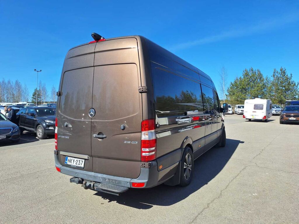 Mercedes-Benz Sprinter 2014 Ruskea (beige)