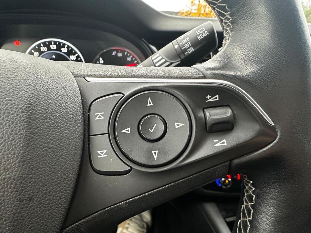 Opel Insignia 2018 Harmaa