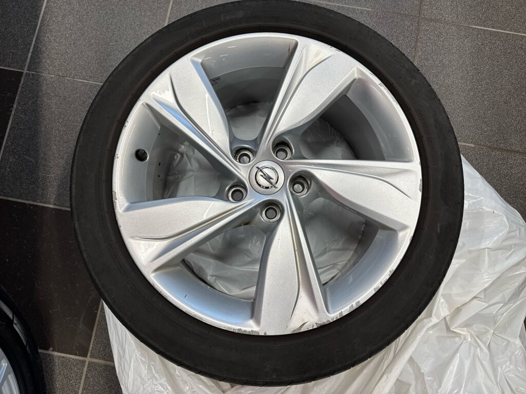 Opel Insignia 2018 Harmaa