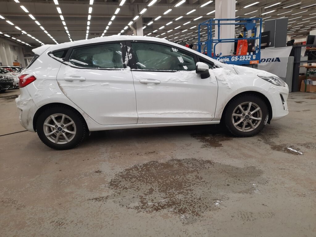 Ford Fiesta 2017 Valkoinen