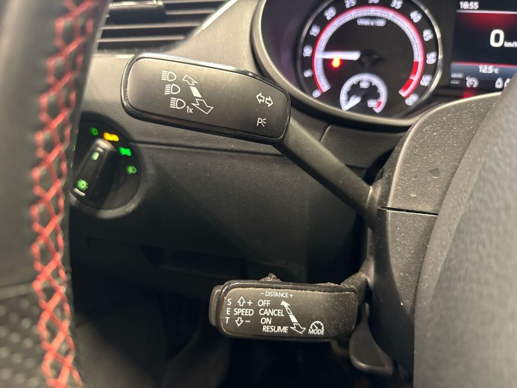 Skoda Octavia 2018 Harmaa